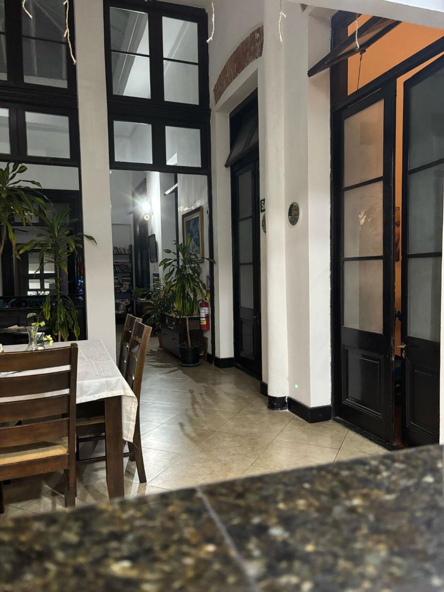 Montevideo Chic Hostel Extérieur photo